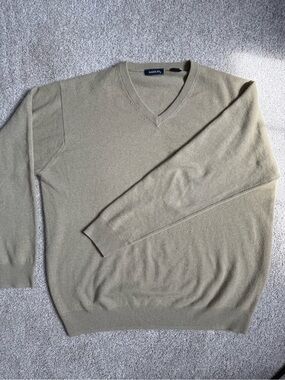 Saddles V-Neck 100% Cashmere Sweater